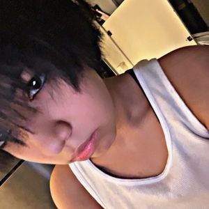 Meet your Posher, Meredith